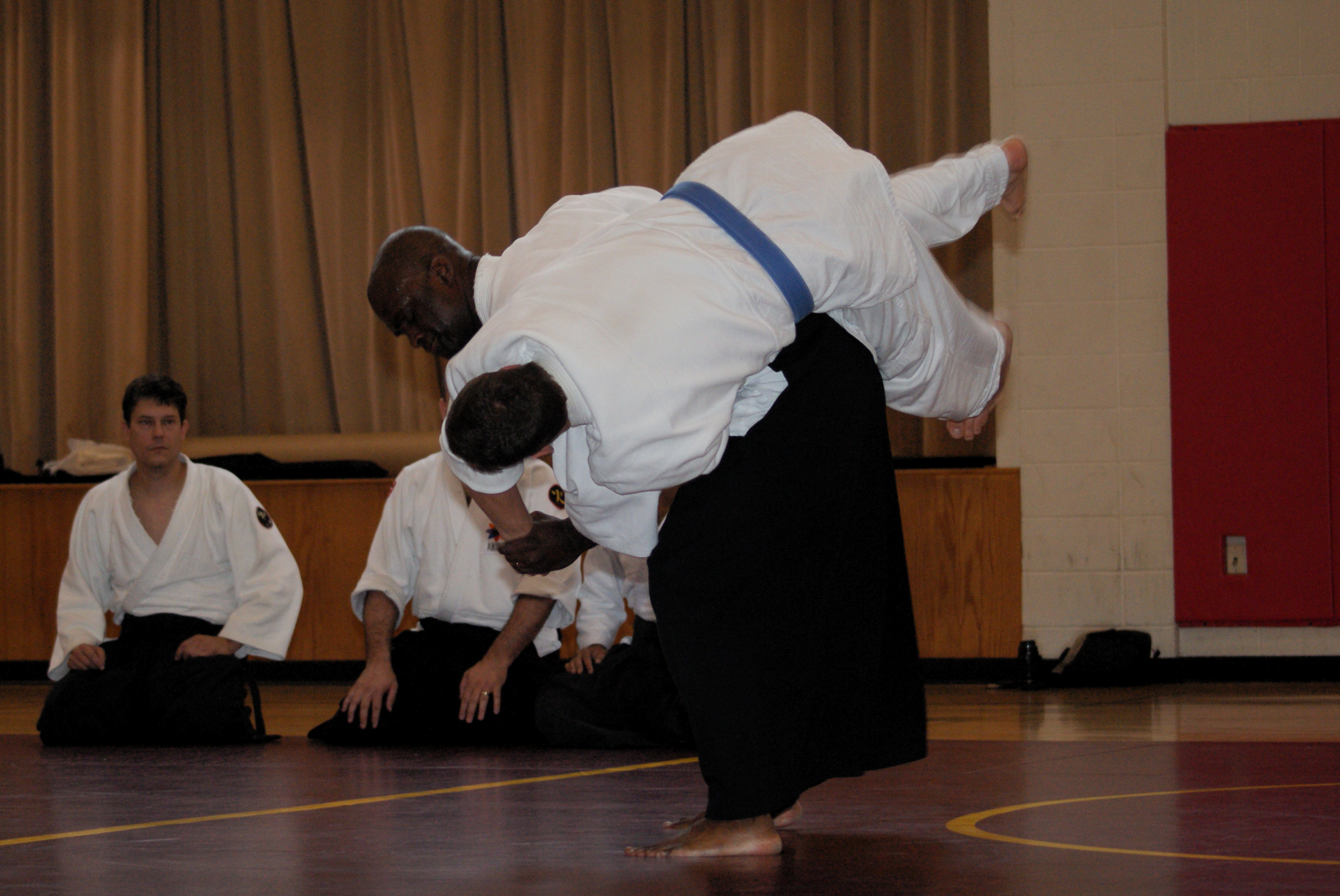 Advanced Classes technique demonstration during pressure-tested training