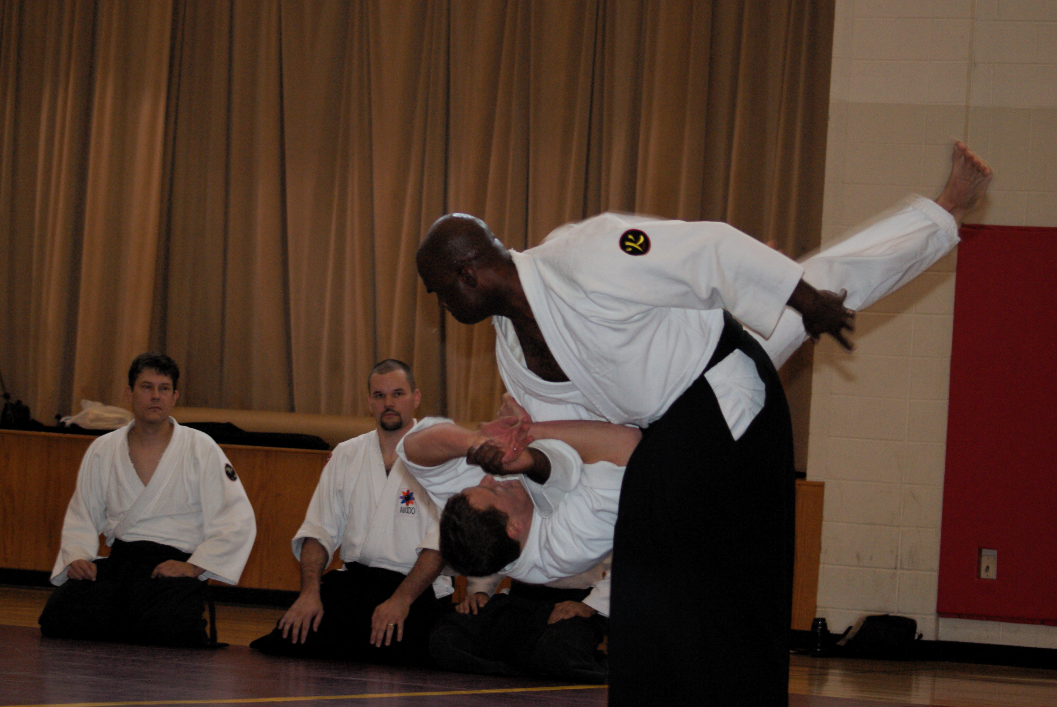 Self-defense fundamentals training with practical technique